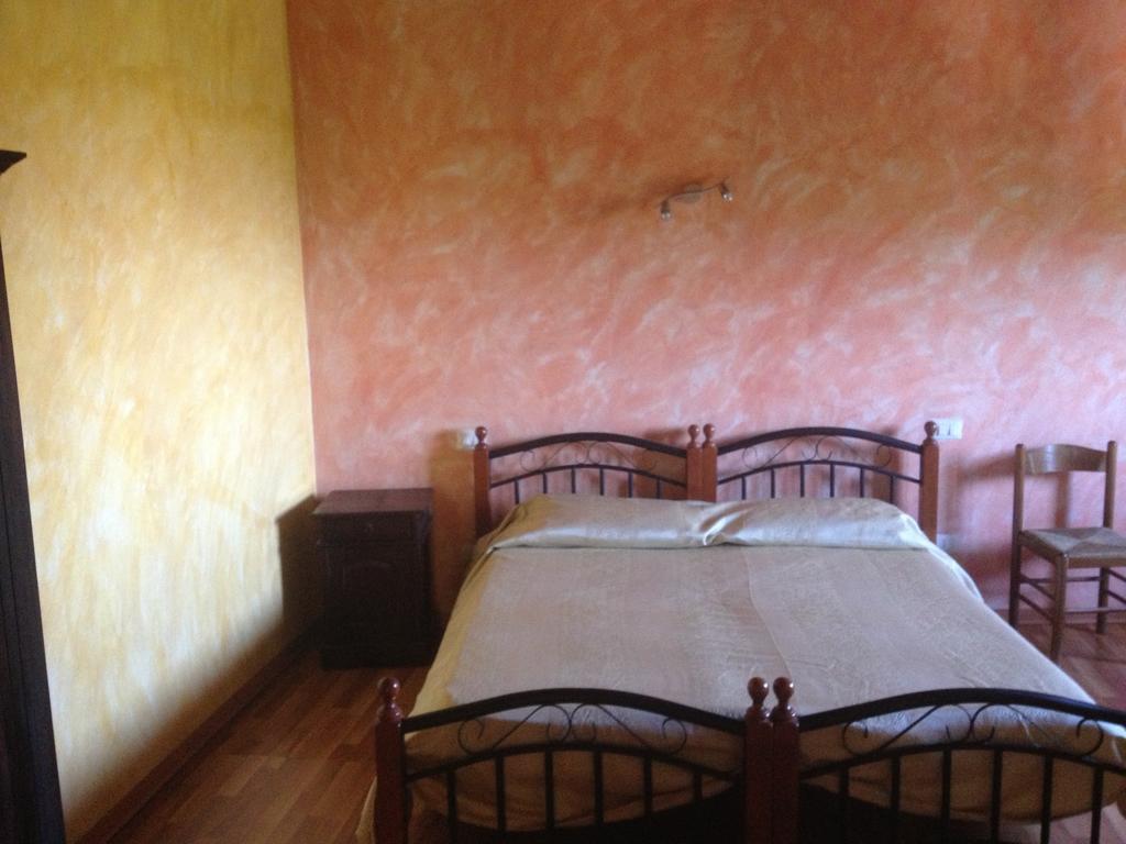 Pensjonat L'Anticocasale Altomonte Pokój zdjęcie